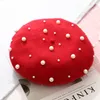 Femmes automne et hiver luxe perle béret Rivet cachemire béret dames chaud mode français chapeau filles tricoté rouge perlé Ber266t