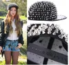 Nowe hip -hop punk rockowe czapki kolce Studs Nutki Snapback Caps Men wiosna i jesień dopasowany baseball Caps3179