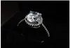 전체 럭셔리 여성 빅 흰색 라운드 약혼 반지 귀여운 925 실버 보석 크리스탈 다이아몬드 반지 빈티지 웨딩 반지를위한 wom223q