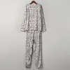 2st Pyjamas Kvinnor Tracksuit Leopardtryck Byxor Sats Fritidslök Lounge Wear Suit Vinter Nattdräkt Kvinna Kläder Pijama Mujer
