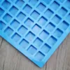 Verão Silicone Ice Moldes 126 Malha portátil Cube Praça Chocolate Candy Jelly Mold Kitchen Baking Supplies LX8641