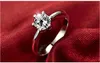 Romantiskt bröllopsförlovning Solitaire Ringar för kvinnor Tjejer Real 925 Sterling Silver 1ct Imitation Diamond Bijoux Smycken Partihandel Kina