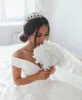 2020 robes de mariée de pays simples hors de l'épaule longueur de plancher en satin plis froncés sur mesure, plus la taille robe de mariée robe de novia