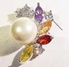 10pcs / lot Mélanger Style Mode Crystal Broches Pinches pour bijoux Cadeau cadeau BR013