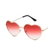 أزياء شكل قلب الحب النظارات الشمسية المرأة العلامة التجارية مصمم سيدة العلاقات العاكسة نظارات شمسية نظارات شمسية للرجال uv400