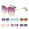 Lunettes de soleil mode métal cadre carré petite abeille lunettes de soleil pour femmes et hommes 10 couleurs en gros