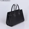 Medium handväskor kvinnor mode läder totes 32 cm bred stor volym axelpåsar flera lager fickor saffiano väskor275y