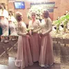 2019 Vestido de dama de honor musulmán de gasa rosa barato Encaje Country Garden Fiesta de bodas formal Invitada Vestido de dama de honor Tallas grandes por encargo