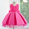 V Neck Krótki Satin Flower Girl Dresses Baby Toddler Pageant Party Dress Odzież dziecięca