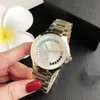 Relógios de marca de moda feminina, meninas, cristal colorido, pulseira de aço de metal, relógio de pulso de quartzo T146