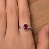 925 Srebrny pierścień dla kobiety z owalnym rubinowym kamieniem cyrkonem srebrna biżuteria rocznica premierowa impreza prezent242f