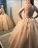 Altın Nişan Gelinlik Modelleri Balo Aplikler Dantel Kat Uzunluk Vintage Quinceanera Elbiseler Güzel Sheer Geri Tül Abiye giyim 2017