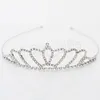 Bellissimo cristallo lucido Tiara nuziale Party Pageant Argento placcato Corona Fascia per capelli economici Diademi da sposa Accessori MMA16251716413