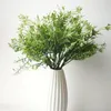 1つのプラスチック製の角の葉の束人工群れ枝角の花の偽の草の緑の植物植物植物植物植物装飾