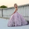 2020 Princess Spaghetti Pasek Aplikacje Zroszony Kwiat Dziewczyny Sukienki Lace-UP Powrót Perły Długie Suknia Balowa Dziewczyny Korowód Urodziny Dress