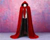 2020 Nuovo costume a buon mercato Costume di Halloween Elegante Wedder Wrap Wrap Velvet Cape con cappuccio con cappuccio Giacche da sposa