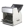 Nieuwste aanbieding automatische elektrische 31 plakjes vierkant brood snijmachine roestvrij staal gestoomd broodje snijmachine commerciële toast snijmachine /