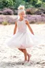Бифштексы цветок девочки платья 2020 Jewel Шея Кружева аппликация Детская одежда до колен девушки Pageant платья