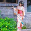 Горячая продажа Японская одежда женщин Оригинальное платье Стандарт Традиционные Кимоно Танцевальные костюмы One Size Вишневый красоты Кимоно Robe
