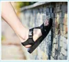 Мода Новый Унисекс Повседневная Плоская каблука Студенты дышит на открытом воздухе Вьетнам Бич Обувь для пенопользовательских ремешка Sandals Sandals Sizer 35-44