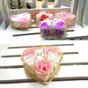 Pétales panier de forme de coeur en fer or avec 6 roses de savon Roses de fleurs parfumées Idées de cadeaux de savon pour femmes2188