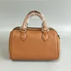 Tasarımcı-Yeni Kadın Çanta Tasarımcı Crossbody Çanta Klasik Stil Moda Çanta Kadınlar Çanta Lady Totes Çantalar Tasarımcı Lüks Çantalar Cüzdanlar