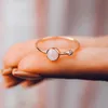 Enkla förlovningsringar för kvinnor Moonstone Cubic Zirconia Ring Bröllopsfest Naturvit Gemstone Ringar Smycken Gift