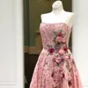 Rosa Prom Dress 2020 En linje Strapless Nack Blommor Blush Lace Pageant Klänningar för Lady Custom Made Formal Event Party Red Carpet Dress