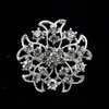 1.3 "Sparkly Silver Tone Clear Rhinestone Crystal Diamante Flower Brosch Prom Party Pins Smycken Gåvor