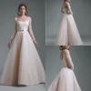 Elegante Alfazairy Una linea Abito da sera Collo quadrato Pura maniche lunghe abiti da cerimonia lunghi abiti da sposa in tulle con volant speciali