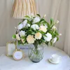 2 pièces/lot unique branche artificielle camélia fleurs en soie décoration de mariage mariée tenant des décorations de fleurs maison marguerite faux Flores