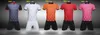 Kişiselleştirilmiş boş Futbol Formaları Setleri, Özel Takım Futbol Formaları Şort Ile Tops, moda Eğitim Koşu Forması Setleri Kısa, futbol üniforma