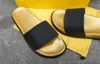 2020 hot Men Sandals Designer Shoes Luxury Slide Summer Fashion Wide Flat Slippery Sandals Slipper Flip Flop size 35-46 Yellow box