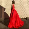 Cetim vermelho Sexy Prom Vestidos Com Decote Em V Profundo Backless Vestido de Festa com Bolsos vestido de Vestidos de Noite Formal Barato