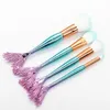 4 pezzi Smooth Mermaid Brushes Set di trucco Colorful Fish Tail Powder Foundation Eye Lip contorno pennelli Kit strumento cosmetico