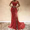 Luxury Gold Burgundy Mermaid Prom Dress Lace Appliques Sexig Slit Sequined Off Shoulder Evening Gowns Långärmade Formella Klänningar 2020