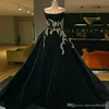 New Arrival Plus Size Quinceanera Dresses Lace Appliques Sweet 15 Velvet Floor Length Celebrity Red Carpet Dresses Vestidos De 15 Anos