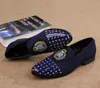 Man spikes mode borduurwerk loafers bruiloft heren klinknagels glitter casual rijschoenen heren flats zwart goud 38-46 399