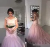 Syrenka Urocze różowe sukienki wieczorowe koronkowe aplikacje zamiatanie pociągu z zapinane dekolt Zakapane rękawy Formalne suknie na imprezę OCN