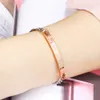 Nieuwe Jongens Titanium Rvs CZ Liefhebbers Keten Id Armband Haar Koning zijn koningin bijpassende Armbanden Valentijnsdag Gifts Groothandel
