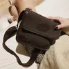 Дизайнер-Новая простая сумка на плечо леди сумка мода кроссвященная сумка маленький мешок для посылки Zhongbang / 12