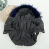 Roupas quentes de inverno para cães Casaco de pele de luxo com capuz para cães pequenos e médios à prova de vento Roupas para animais de estimação Jaqueta para cachorro forrada de lã191J