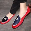 Röd mocka loafers män lägenheter tofs andable skor slip-on man formella klänning skor stor storlek 48