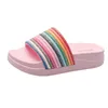 Pantofole da donna arcobaleno arcobaleno per ragazze estive scarpe da donna antiscivolo morbide da spiaggia scivoli da donna scarpe basse scarpe da casa pantofole da donna calzature sandalo