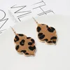 Pendientes Druzy con estampado de leopardo y flores geométricas de Color dorado a la moda, pendientes colgantes Druzy con borla de concha de abulón para mujer, joyería de marca