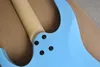 Chitarra elettrica blu personalizzata di fabbrica con Floyd Rose Bridge Hardware nero Tastiera in acero Pickup rosa HHH Può essere personalizzato