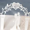 (50 Stück / Los) 3D Braut und Bräutigam Weiße Hochzeitseinladungskarte Laser Cut Pocket Floral Engagement Customized Invitations IC052