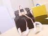 女性チェッカーボードパターンクラシックバックパックドロースモールバッグレディレジャーバックパックのための卸売クラシックレザーショルダーファッションバックパック