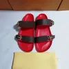 Marka Kadınlar Kahverengi BOM DIA Sandal Erkekler Düz Katır Slide Terlik Tasarımcı Ayakkabı Moda Letter Baskı Deri Kemer Flip 10 Renkler flop yassı
