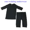 Spor Giyim EMS Fitness Ekipmanları için EMS Egzersiz Makinesi Sporcular için Muscle Stimülatörü Siyah Renk